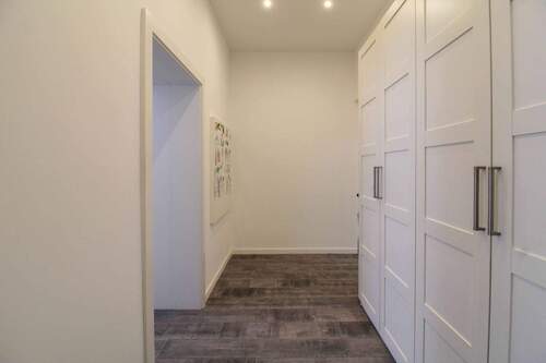 Eingangsbereich - 4 Zimmer Etagenwohnung zum Kaufen in Berlin