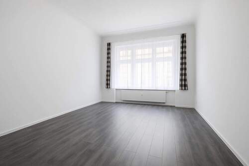 Zimmer 1 - Etagenwohnung mit 127,20 m² in Berlin zum Kaufen