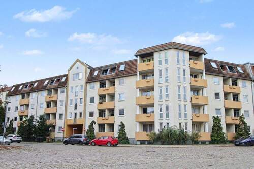 Außenansicht Straßenseite - 1 Zimmer Einfamilienhaus zum Kaufen in Magdeburg