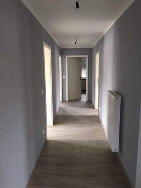 Flur - 4 Zimmer Etagenwohnung in Donauwörth