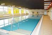 Schwimmbad - 