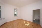 Wohnen - 2 Zimmer Etagenwohnung in Dresden