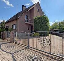 In Seenähe! Ein Zuhause mit Potenzial in Xanten-Lüttingen!