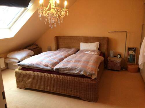 Schlafzimmer im Spitzboden - 