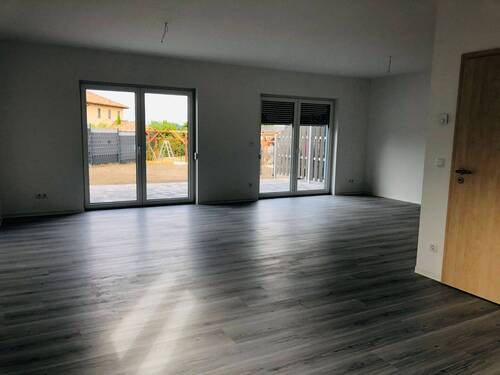 IMG_2722.jpeg - 4 Zimmer Doppelhaushälfte in Kolkwitz