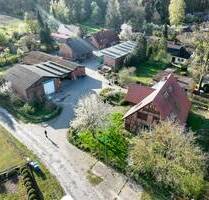 Fachwerkhaus und weitere Gebäude für Wohnen und Arbeiten in ruhiger Dorflage zu verkaufen! - Zernien Mützingen