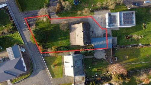 Grundstück - 5 Zimmer Einfamilienhaus zum Kaufen in Landscheid