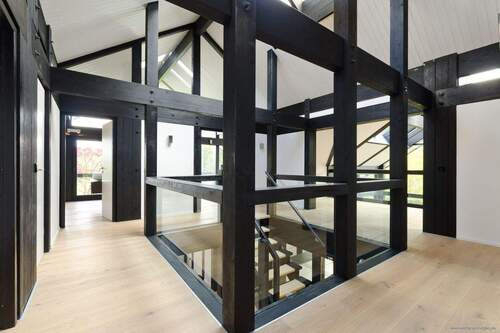 Flurbereich mit Oberlichtern - 