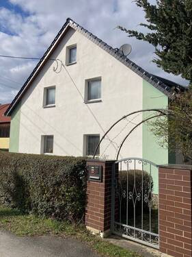 IMG_1620[1].JPG - 8 Zimmer Mehrfamilienhaus, Wohnhaus in Harth-Pöllnitz