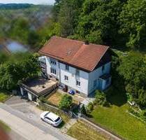 Bayerischer Wald: Nähe Passau: 1.857 m² Grundstück mit Altbestand - Tiefenbach