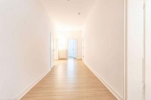 Flur - 4 Zimmer Etagenwohnung zum Kaufen in Dortmund