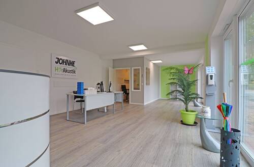 Überblick Hauptraum - 2 Zimmer Büro in Lüchow