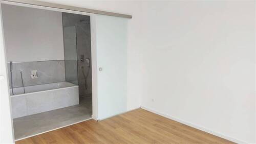 Schlafzi. mit Bad-en-Suite - 