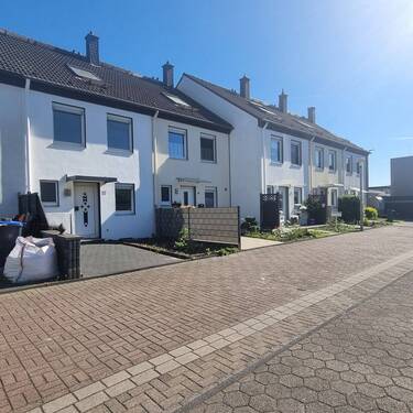 Außenansicht - 5 Zimmer Mehrfamilienhaus, Wohnhaus zum Kaufen in Bottrop