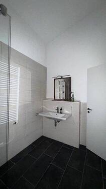Badezimmer2.jpg - 