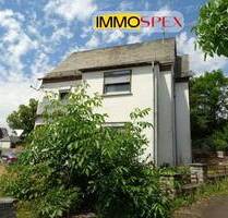 Frei stehendes Haus an guter Lage in Schauren