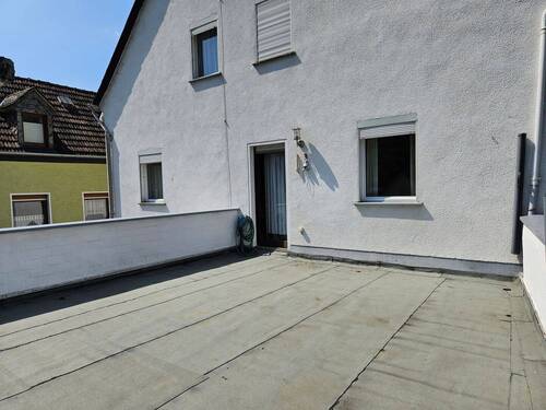 Riesige Sonnenterrasse - 