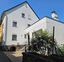 Bei Cochem: Einfamilienhaus mit Potenzial - auch als Ferienhaus oder WG nutzbar - Klotten
