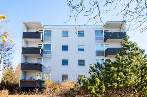 Fassade 2 - 3 Zimmer Etagenwohnung zum Kaufen in Berlin