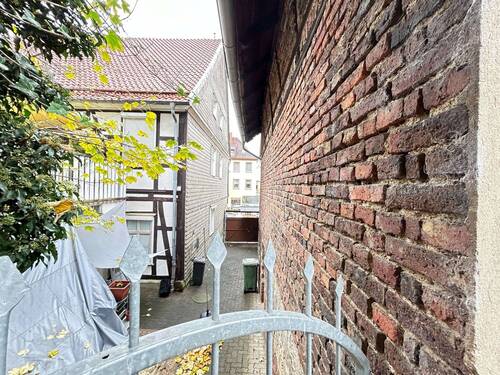 Hofeinfahrt - Mehrfamilienhaus, Wohnhaus in Marsberg zum Kaufen