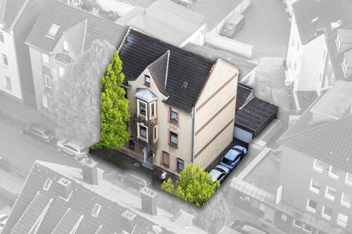 Drohne - 9 Zimmer Mehrfamilienhaus, Wohnhaus in Bochum
