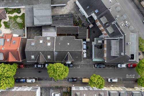 Drohne - Mehrfamilienhaus, Wohnhaus mit 225,00 m&sup2; in Bochum zum Kaufen