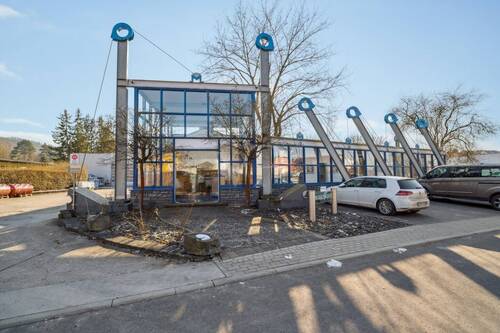 Eingangsbereich - Halle zum Kaufen in Sontra