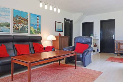 Wohnzimmer - 5 Zimmer Einfamilienhaus zum Kaufen in Hitzacker (Elbe)