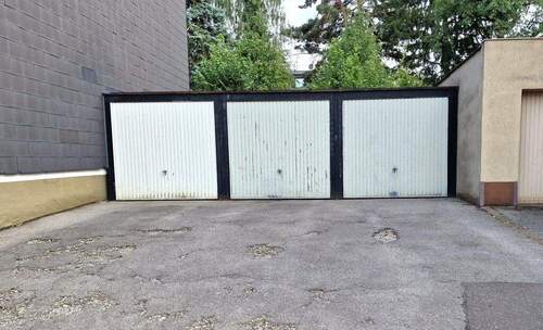 Vorderansicht - Ansprechendes Baugrundstück (derzeit mit 3 Garagen bebaut) in Broichweiden