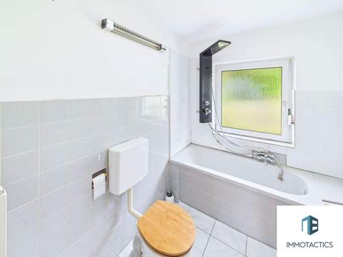 Bad EG - Einfamilienhaus mit 112,00 m&sup2; in Hargesheim zum Kaufen