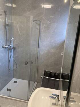 Bad - 2 Zimmer Etagenwohnung in Breitenbrunn GT Bedernau