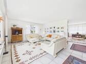 Stilvolles Wohnen und Arbeiten EG - 