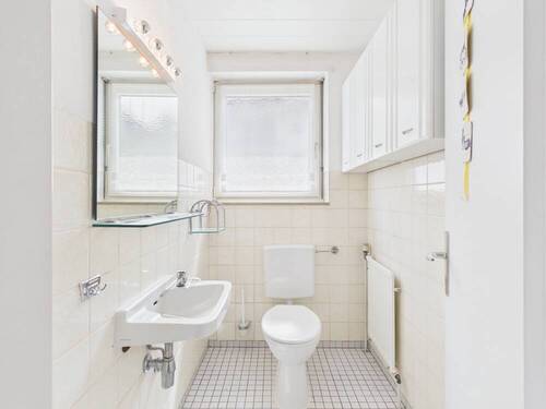 Gäste WC mit Tageslicht EG - 