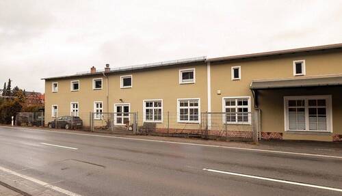 Bild 1 - Wohn- und Geschäftshaus mit vielseitigen Nutzungsmöglichkeiten