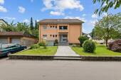 34_Hausansicht - 1 Zimmer Mehrfamilienhaus, Wohnhaus zum Kaufen in Gundelfingen