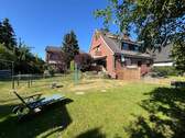 Rückansicht - 8 Zimmer Mehrfamilienhaus, Wohnhaus in Weyhe