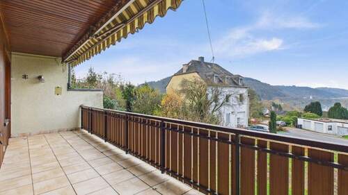 Balkon Erdgeschoss - 8 Zimmer Einfamilienhaus in Trier