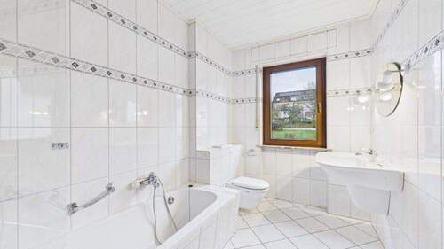 Badezimmer Nr. 1 Obergeschoss - 