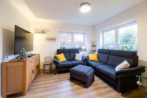 Wohn- und Esszimmer - 