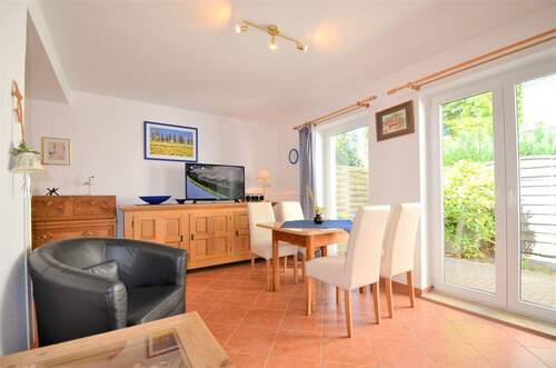 Wohn- und Essbereich - 2 Zimmer Etagenwohnung zur Miete in Graal-Müritz