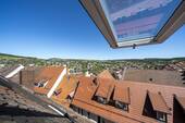 1,80 m Große Fenster mit Top Aussicht - 