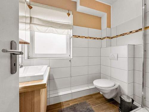 Duschbad im Obergeschoss - 