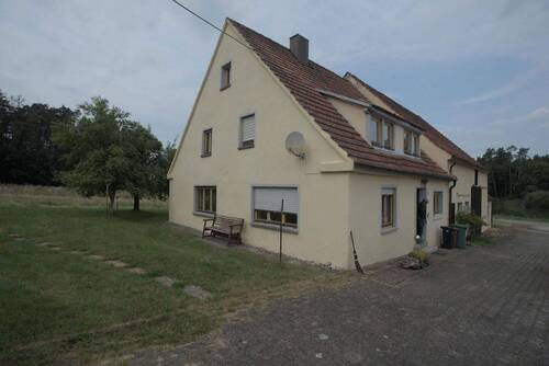Haus, Ansicht von süd-ost - 5 Zimmer Bauernhaus, Landhaus zum Kaufen in Ehingen