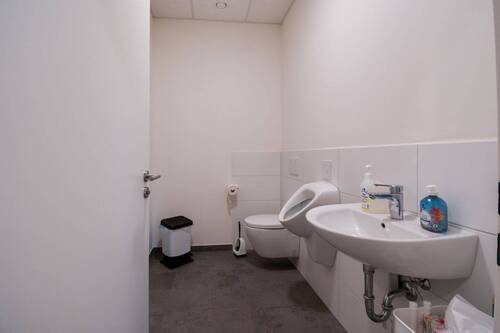 WC - 