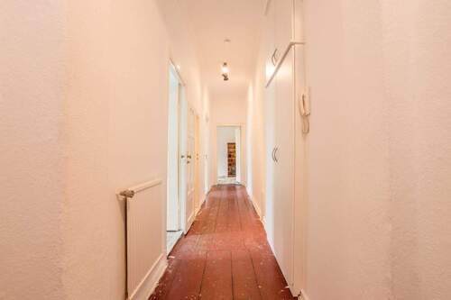 Flur - Etagenwohnung mit 63,90 m&sup2; in Berlin zum Kaufen