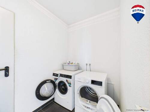 RE/MAX Immobilien DeLux Haus Konz - Roscheider Hof - 