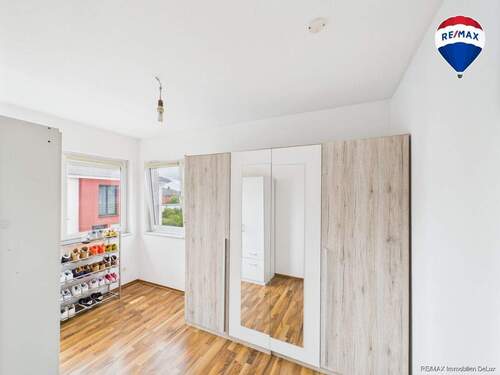 RE/MAX Immobilien DeLux Haus Konz - Roscheider Hof - 