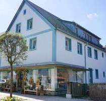 Gut durchdacht und gut gemacht - Energetisch top saniertes Wohn- und Geschäftshaus in Bischofsgrün