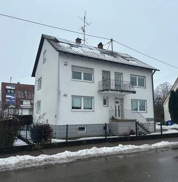 Frontansicht - Gemütliche 4-Zimmer-Wohnung mit Balkon in ruhiger Lage in Bäumenheim