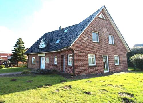 Ansicht Giebel - Perfekt für Selbstständige: repräsentatives Bürohaus mit Betreiber-Wohnung und großem Grundstück